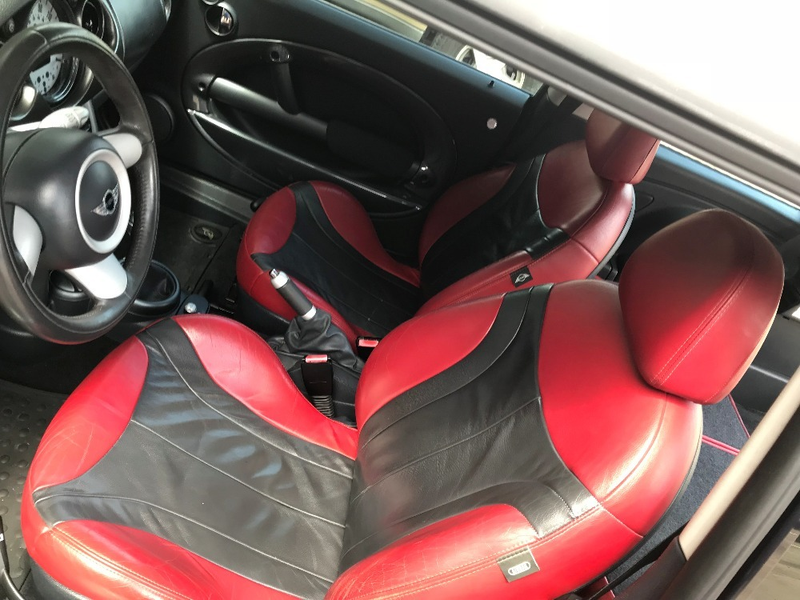 Illustration for article titled At $7,000 Would You Drop the Hammer on This 2004 Mini Cooper MC40?